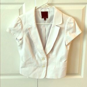 White Limited short sleeve blazer